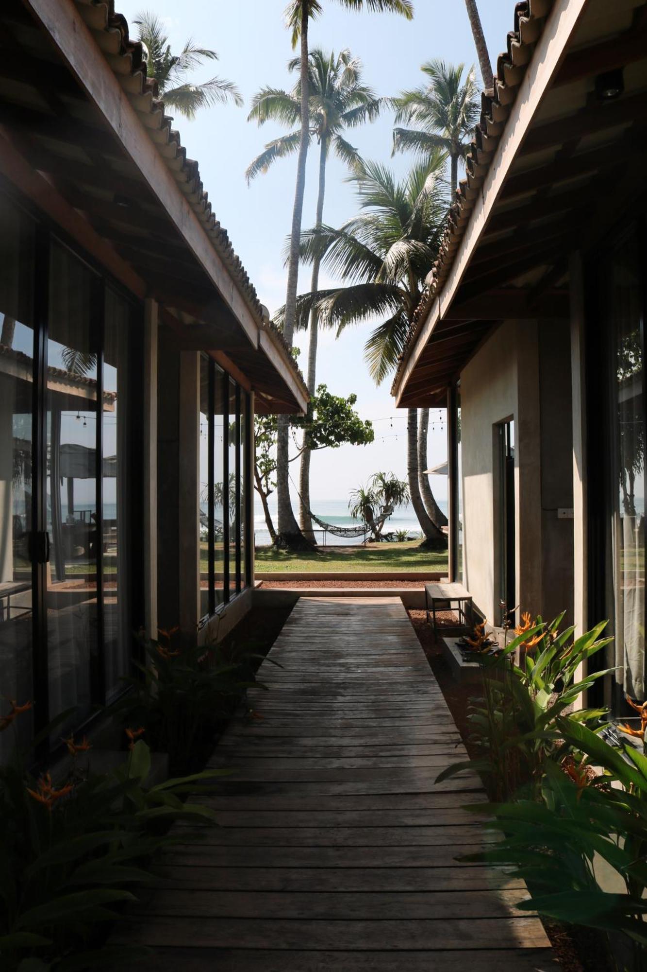 Swell Shacks Hotel Matara Exterior foto